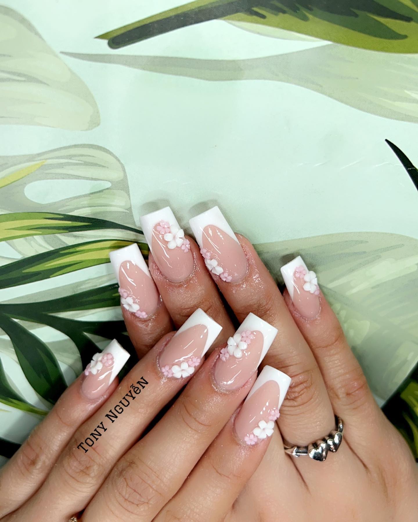 Tony Nguyen nail art
