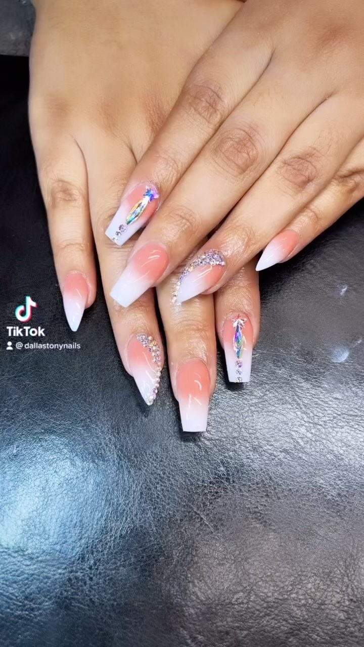 Tony Nguyen nail art