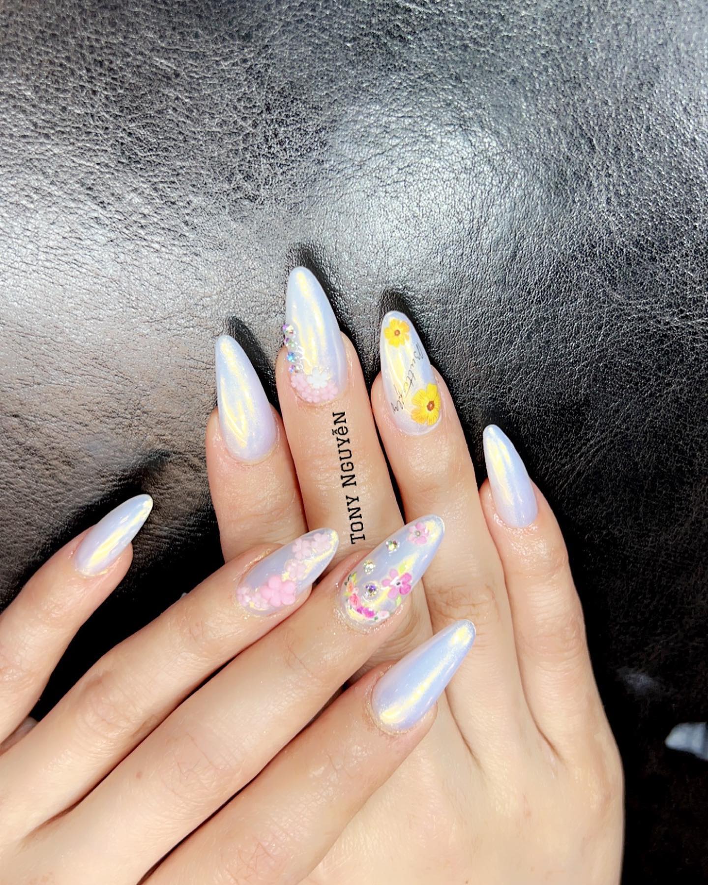 Tony Nguyen nail art